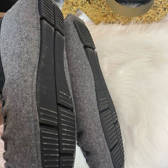 Steve Madden p-spire faux fur lined slippers - Picture 5 of 7